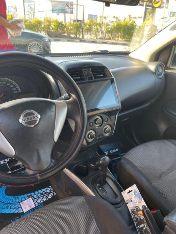 nissan-sunny-big-5