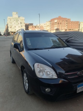 kia-carens-big-0