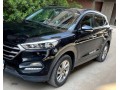 hyundai-tucson-small-0