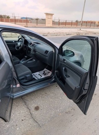 volkswagen-golf5-big-4