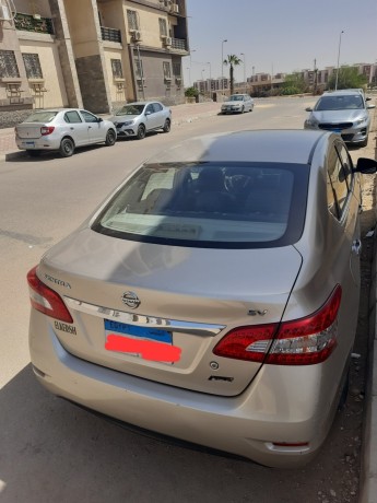 nissan-sentra-big-1