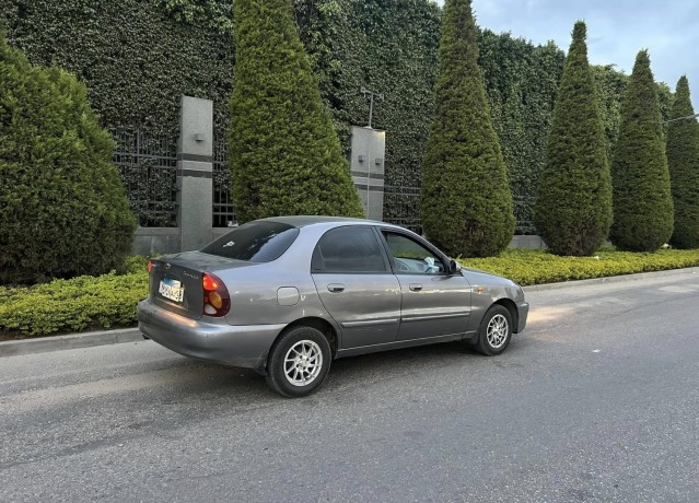 chevrolet-lanos-big-4