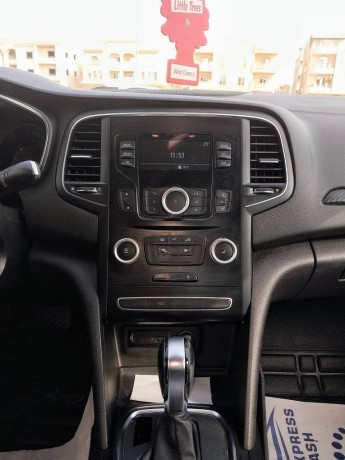 renault-megane-big-7