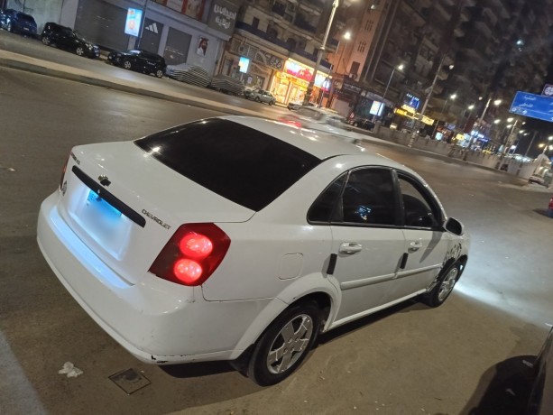 chevrolet-optra-big-3