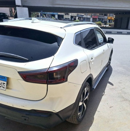 nissan-qashqai-big-4