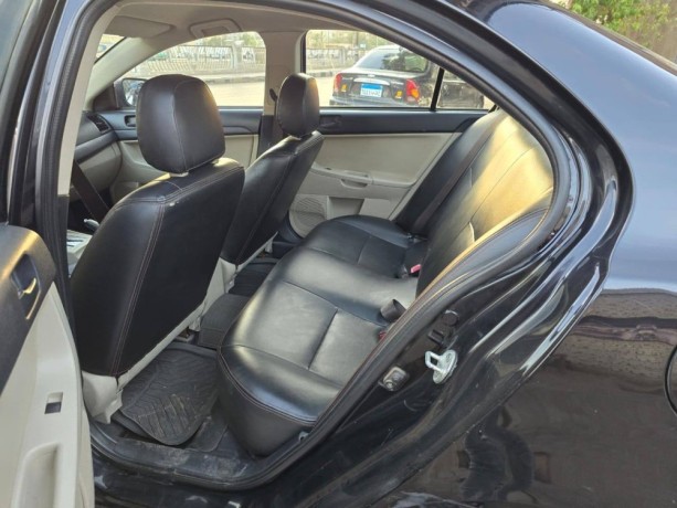 mitsubishi-lancer-big-5