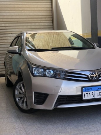 toyota-corolla-big-1