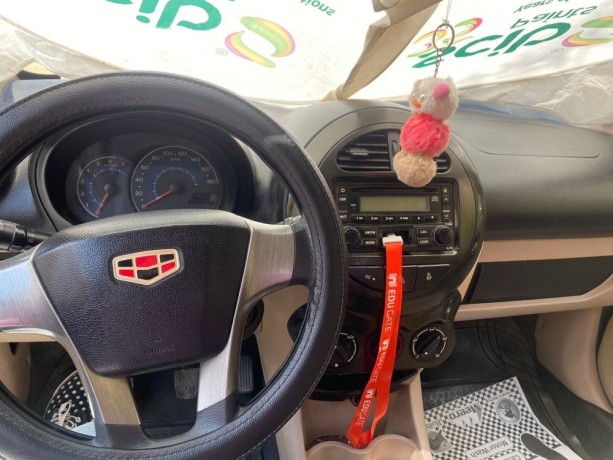 geely-pandino-big-3