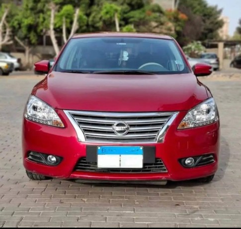 nissan-sentra-big-0
