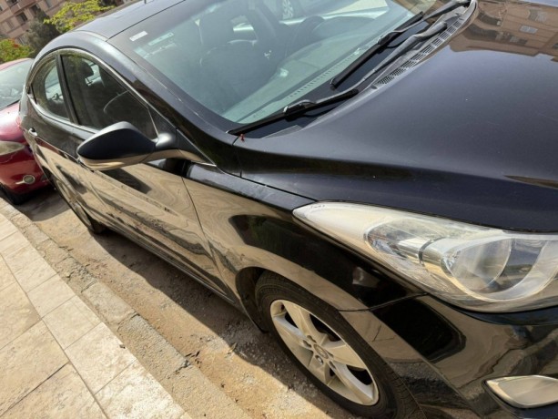 hyundai-elantra-big-2
