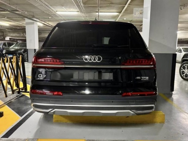 audi-q7-s-line-big-3