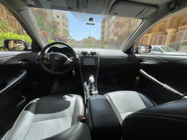 toyota-corolla-big-4