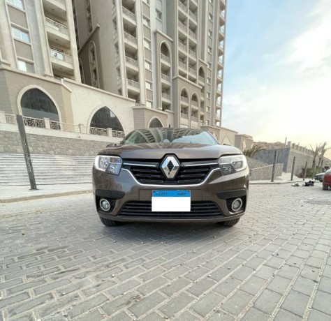 renault-logan-big-1