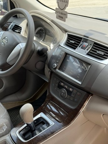 nissan-sentra-big-5