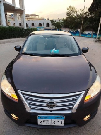 nissan-sentra-big-0
