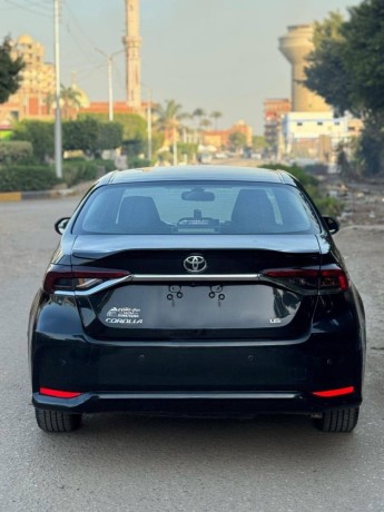 toyota-corolla-big-2