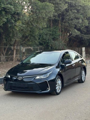 toyota-corolla-big-1