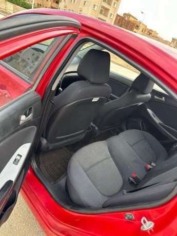 hyundai-accent-big-4