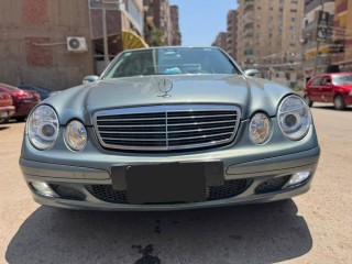 mercedes-e200