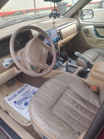 jeep-grand-cherokee-big-3