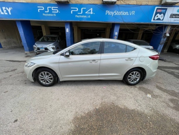 hyundai-elantra-big-3