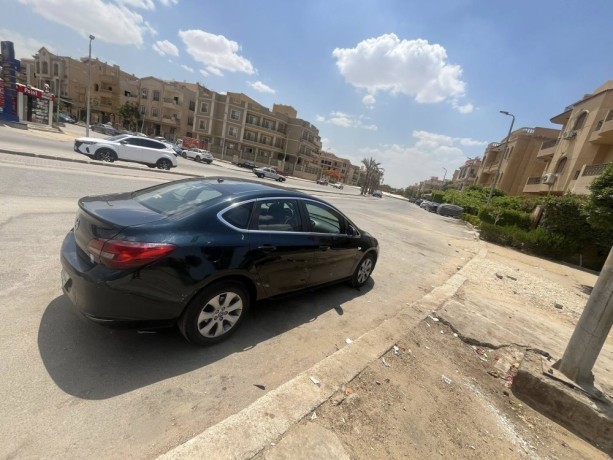 opel-astra-big-2