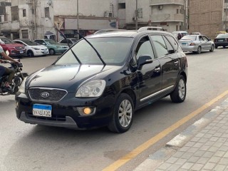kia-carens