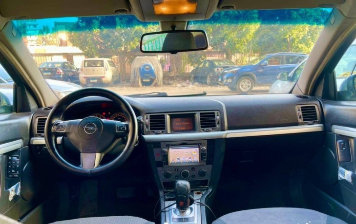 opel-vectra-big-2