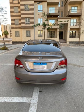 hyundai-accent-big-2