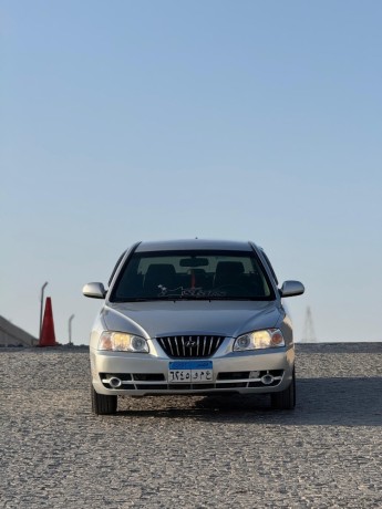 hyundai-avante-big-0