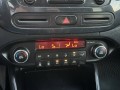 kia-carens-small-6