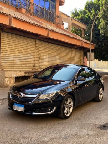 opel-insignia-big-2