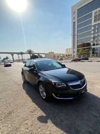 opel-insignia-big-0